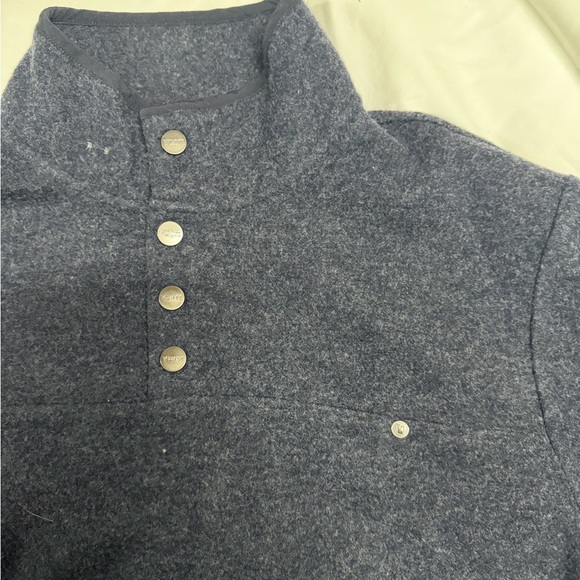 Vuori Men's Navy 1/4 Button Popover Sweater - Picture 3 of 6